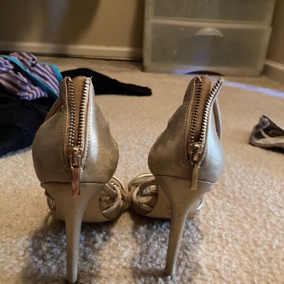 Bebe heels size 7 - Picture 4 of 4